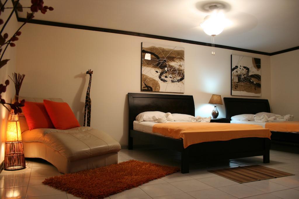 Tuanis Aparthotel Jacó Oda fotoğraf