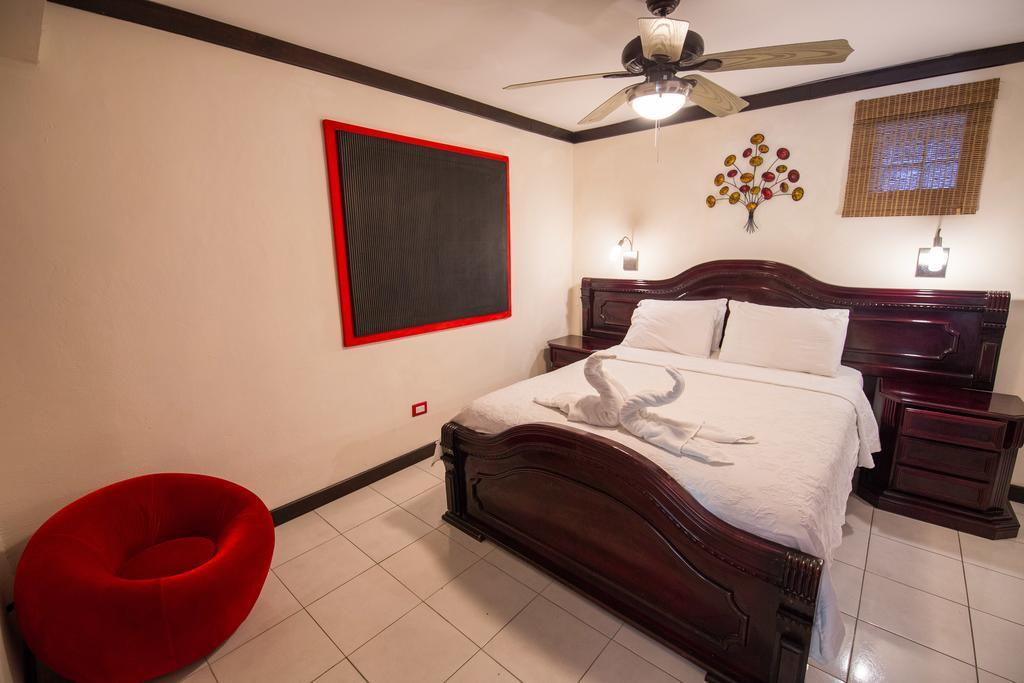 Tuanis Aparthotel Jacó Dış mekan fotoğraf